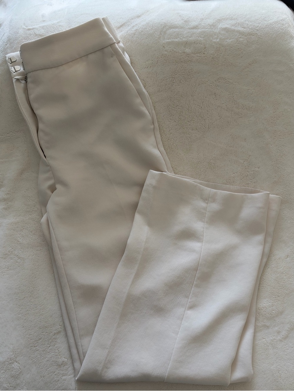 Aritzia Wide-Leg Cream Trousers - SHORT 5’3 below